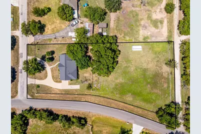 800 Oak Lane Drive, Joshua, TX 76058 - Photo 25