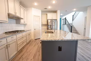 1577 Jackson St, Carrollton, TX 75006 - Photo 9