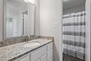 600 Bagby Ave, Waco, TX 76706 - Photo 15