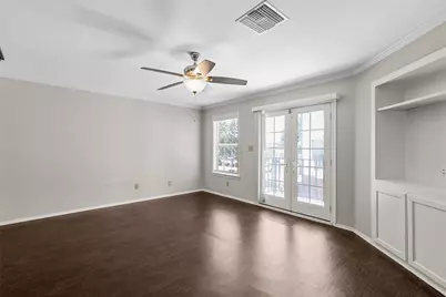 600 Bagby Avenue #6B, Waco, TX 76706 - Photo 3