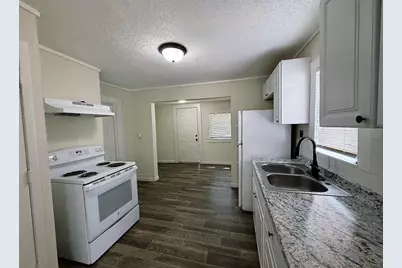 5511 Fletcher Avenue, Fort Worth, TX 76107 - Photo 7