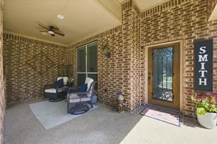 102 Chase Oaks Ct, Mansfield, TX 76063 - Photo 3