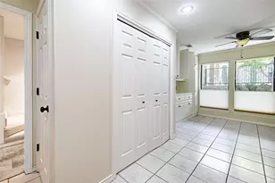 19 Country Lake Dr, Carrollton, TX 75006 - Photo 11