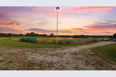 24860 N US Highway 281, Stephenville, TX 76401 - Photo 37