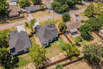 303 Hobbs Avenue, Boyd, TX 76023 - Photo 39