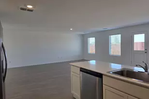 400 Backcountry Dr, Little Elm, TX 75068 - Photo 7