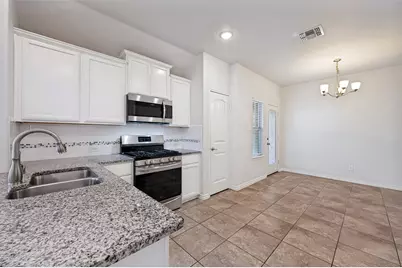 10316 Cotulla Place, McKinney, TX 75071 - Photo 5