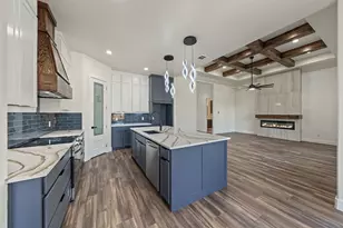 305 Hobbs Ave, Boyd, TX 76023 - Photo 15