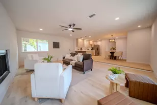 821 Lexington Dr, Lancaster, TX 75134 - Photo 11