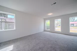821 Lexington Dr, Lancaster, TX 75134 - Photo 13