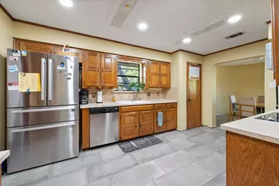 6110 Amicable Drive, Arlington, TX 76016 - Photo 9