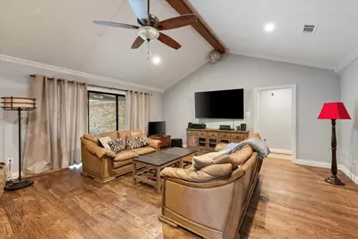 6110 Amicable Drive, Arlington, TX 76016 - Photo 5