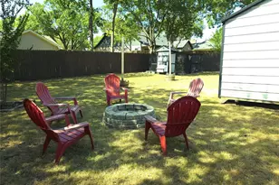 1405 N Oak St, McKinney, TX 75069 - Photo 19