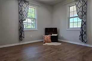 1405 N Oak St, McKinney, TX 75069 - Photo 5