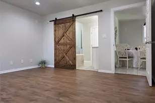 1405 N Oak St, McKinney, TX 75069 - Photo 9