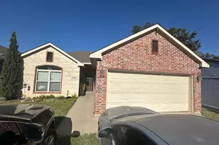 4378 McCart Ave, Fort Worth, TX 76115 - Photo 1