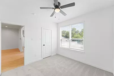 2723 Lagow Street, Dallas, TX 75210 - Photo 25