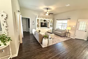 216 Skiff Dr, Gun Barrel City, TX 75156 - Photo 5