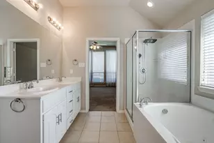 6 Beechcreek Dr, Edgecliff Village, TX 76134 - Photo 19