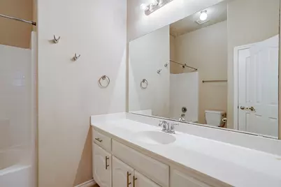 6 Beechcreek Drive, Edgecliff Village, TX 76134 - Photo 21