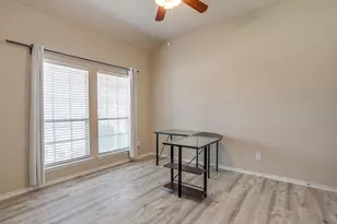 6 Beechcreek Dr, Edgecliff Village, TX 76134 - Photo 7