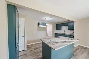 2708 Burchill Rd S, Fort Worth, TX 76105 - Photo 15