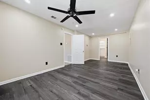2708 Burchill Rd S, Fort Worth, TX 76105 - Photo 19