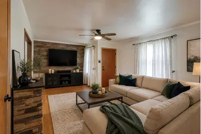 210 E Daugherty Drive, Garland, TX 75041 - Photo 5