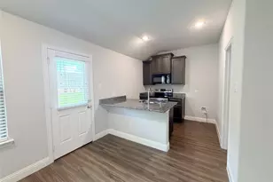 6423 Graceland Dr, Greenville, TX 75402 - Photo 5