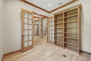 1822 Stonehaven Court, Tyler, TX 75703 - Photo 9