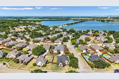 3010 Harborview Boulevard, Rowlett, TX 75088 - Photo 9