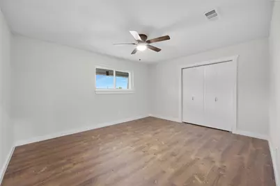 7401 Trimble Drive, Fort Worth, TX 76134 - Photo 25
