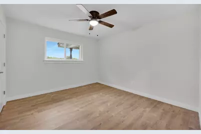 7401 Trimble Drive, Fort Worth, TX 76134 - Photo 23