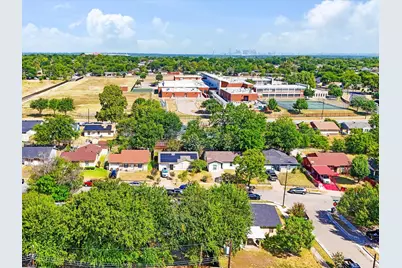 3760 Stagecoach Trail, Dallas, TX 75241 - Photo 13