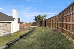 1302 Ryan Dr, Mesquite, TX 75149 - Photo 17