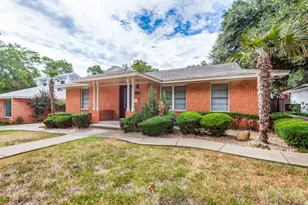 2012 Atlantic St, Dallas, TX 75208 - Photo 5