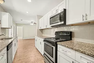 6705 Yosemite Dr, Fort Worth, TX 76112 - Photo 7