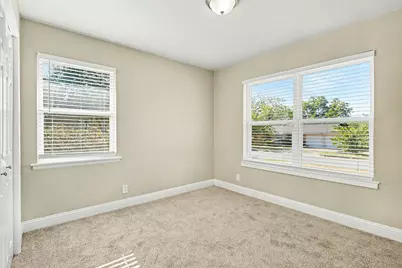 6705 Yosemite Drive, Fort Worth, TX 76112 - Photo 11