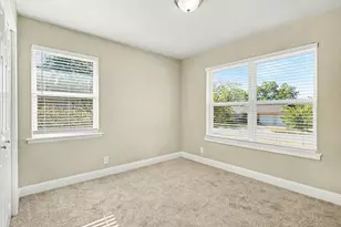 6705 Yosemite Dr, Fort Worth, TX 76112 - Photo 11