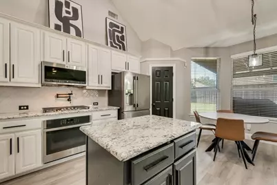 7909 Saint Fillans Lane, Rowlett, TX 75089 - Photo 17