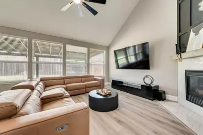 7909 Saint Fillans Lane, Rowlett, TX 75089 - Photo 9