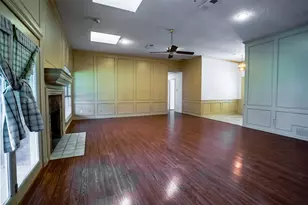 1123 Shady Oak Trail, Mansfield, TX 76063 - Photo 5