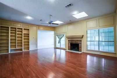 1123 Shady Oak Trail, Mansfield, TX 76063 - Photo 3