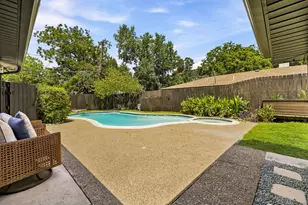 6837 Arboreal Dr, Dallas, TX 75231 - Photo 33