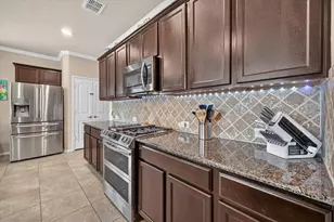 1332 Foxglove Ln, Burleson, TX 76028 - Photo 7