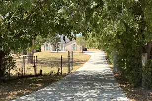 3437 Family Dr, Fort Worth, TX 76179 - Photo 5