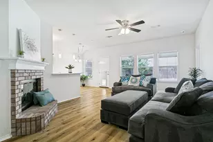 8345 Riversprings Dr, Fort Worth, TX 76053 - Photo 5