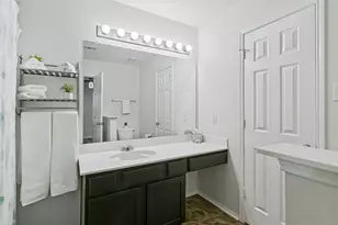 8345 Riversprings Dr, Fort Worth, TX 76053 - Photo 17