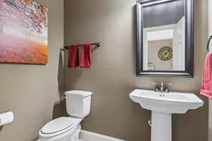 8917 James Dr, Lantana, TX 76226 - Photo 5