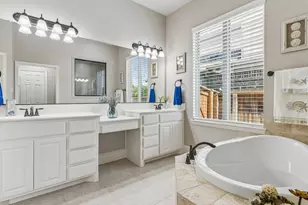 8917 James Dr, Lantana, TX 76226 - Photo 23